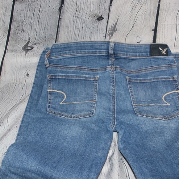Distressed American Eagle Jeans - Picture 5 of 7